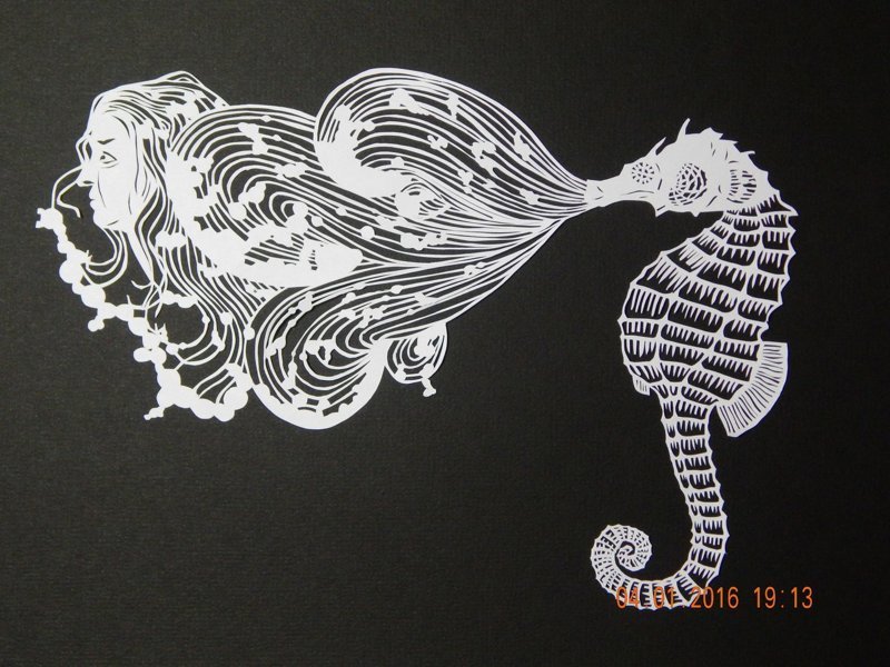 Дедушка из Пскова восхитил интернет своими невероятными картинами из бумаги Дедушка из Пскова восхитил интернет своими невероятными картинами из бумаги