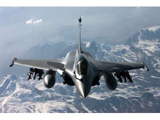 Париж готов подарить Киеву эскадрилью истребителей, но Зеленский кинет Макрона