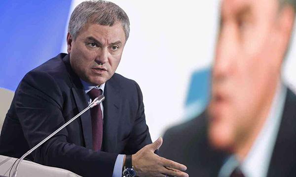 Володин не стал комментировать компромат Навального Вячеслав Володин отказался комментировать расследование Фонда борьбы с коррупцией
