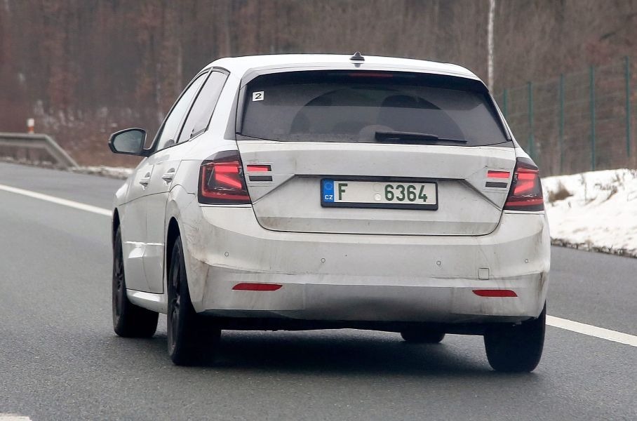 Новую Skoda Fabia сфотографировали в серийном кузове Новости