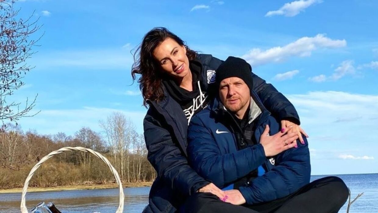 Жена малафеева. Наталья селиванова и петр красилов. Екатерина малафеева и вячеслав малафеев. Малафеев зенит жена. Малафеева.