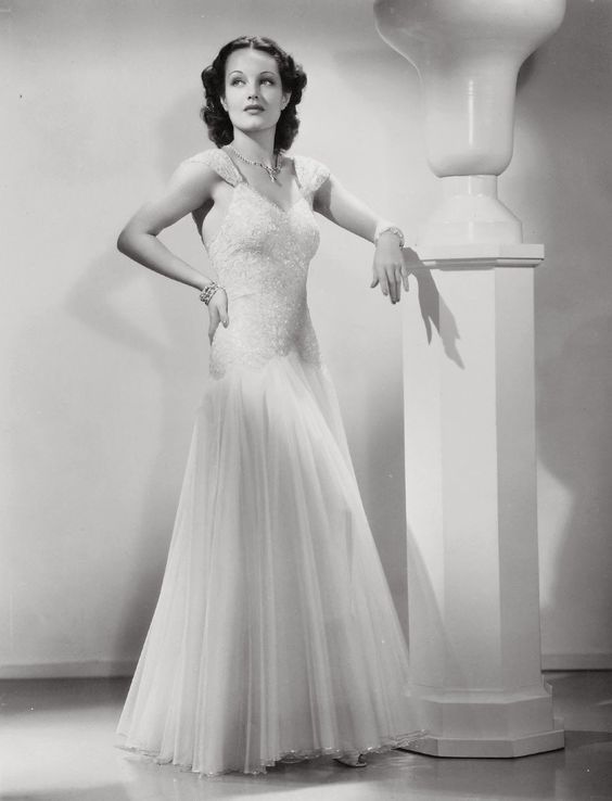 Любвеобильная звезда Старого Голливуда Рошелль Хадсон Любвеобильная звезда Старого Голливуда Рошелль Хадсон