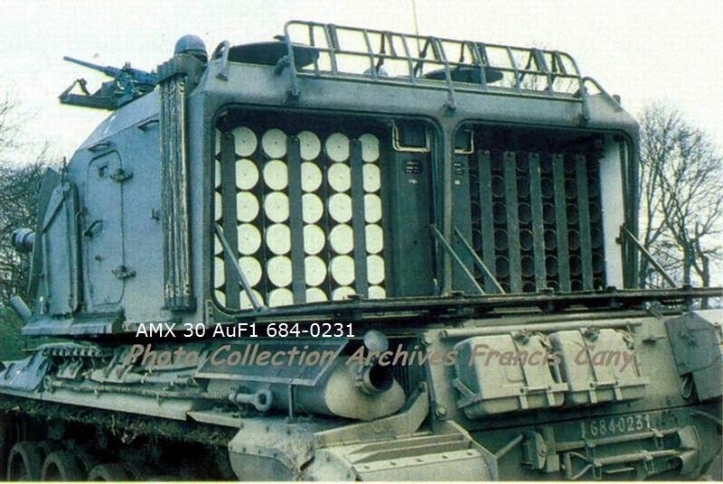 Самоходная артиллерийская установка AMX AuF1  оружие,танки