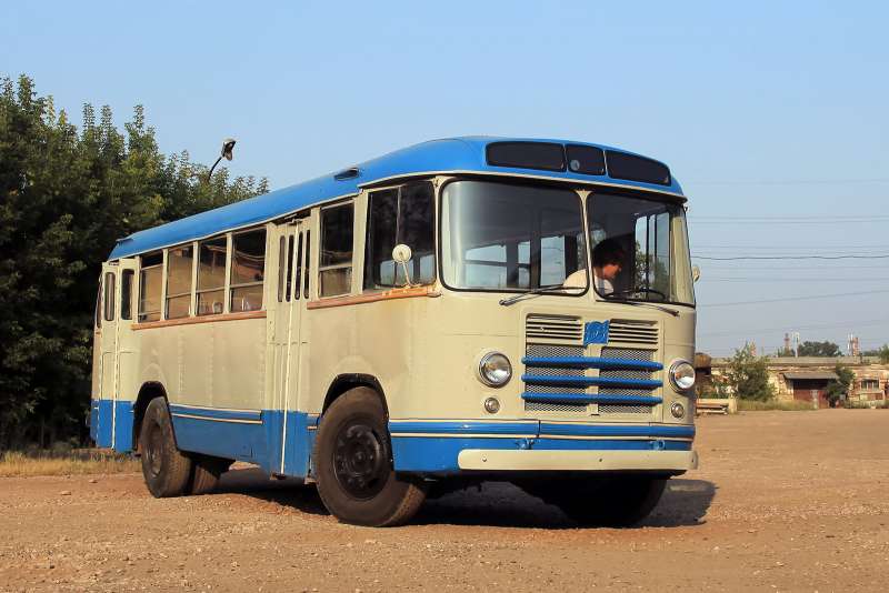 В Сибири восстановили редчайший автобус ЗИЛ авто,автобус,авто и мото,зил,ремонт,тюнинг