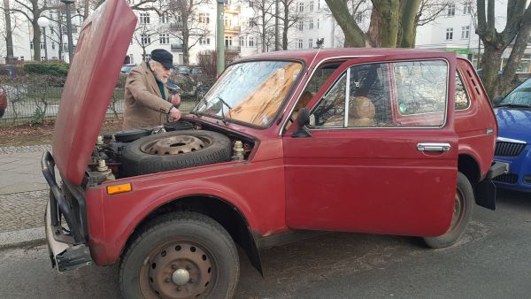 Бабоукладчик.... мужчина и женщина