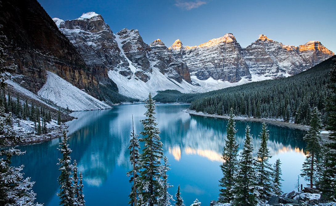 Winter snow at Moraine Lake, Banff National Park