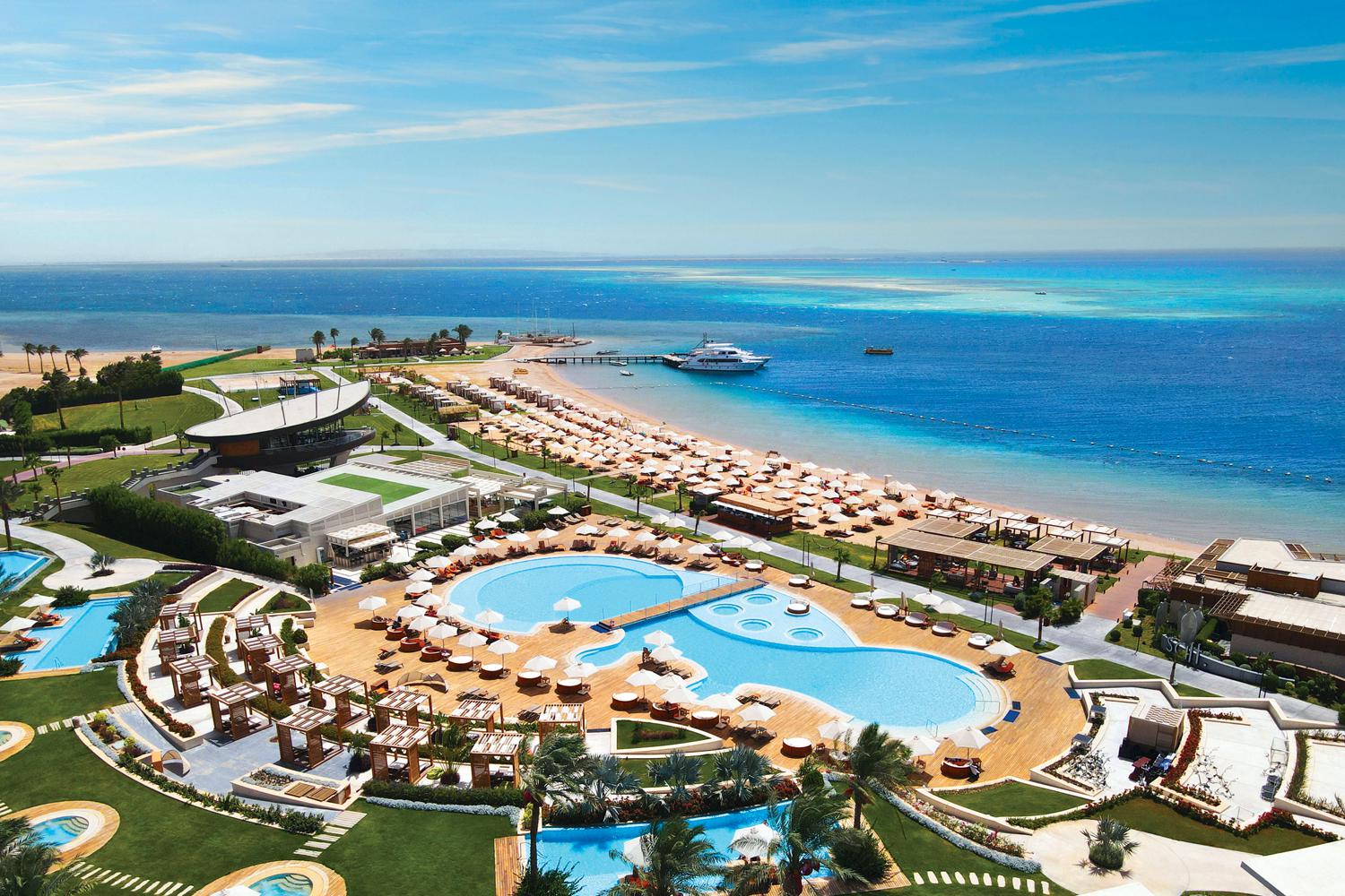 Пляж Rixos Premium Magawish Suites & Villas