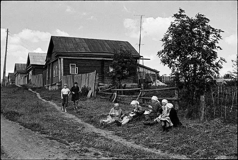 25 эпизодов советской жизни 1970-х от фотографа Владимира Сычева 