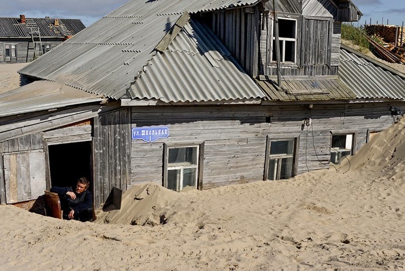 Русское Макондо: Поселение на Белом море погружается в пески Макондо, белое море, в мире, люди, песок, поселение