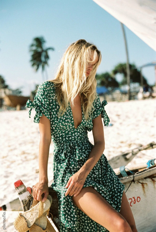 Фото привлекательных летних девушек  картинки,позитив