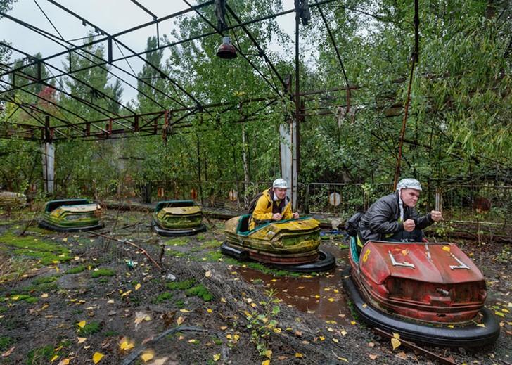 Чернобыльский сезон: туристы в зоне создают, здесь, Припять, город, Туристы, туристы, туристов, рядом, будет, горкой —, осталось, от некогда, живших, постепенно, людей6, Кукла, меняют, место —, например, странножуткие