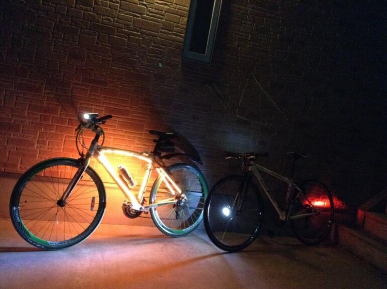 Простая подсветка-фонарик на велосипед для вечерних прогулок мастер-класс,подсветка-фонарик