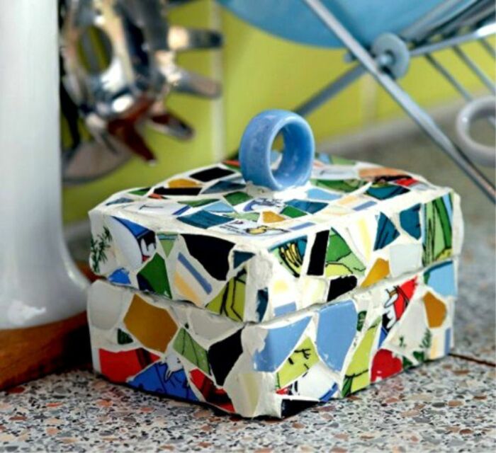 9 идей, как сделать предметы декора из битой плитки или посуды можно, плитки, использовать, битой, очень, кусочки, будет, которая, решение, может, сделать, кусочков, лестницы, посуды, украшения, такой, стать, чтобы, нужно, украшение
