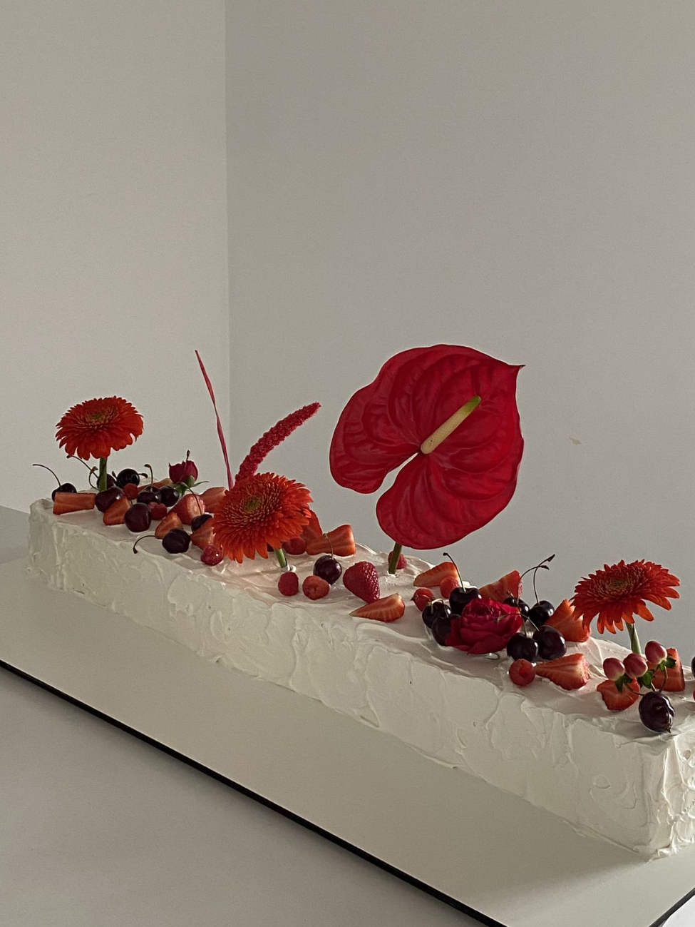 Свадебные тренды-2026: плоские торты и десерты в стиле Марии-Антуанетты можно, торты, Торты, акцент, ткани, гостей, более, добавить, могут, немного, которые, всего, просто, десерт, очень, особенно, цветами, стиле, цветочный, цветы