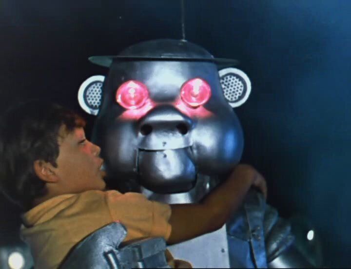 Злоключения робота Балбеса во время съемок «Тайны железной двери», изображение №1