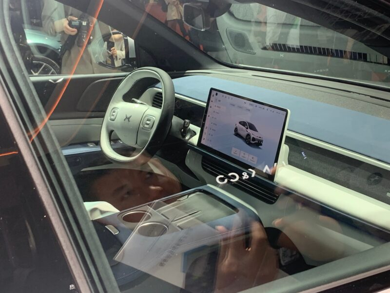 В Шанхае состоялась премьера купе-внедорожника Xpeng G6. Цена и характеристики просочились
