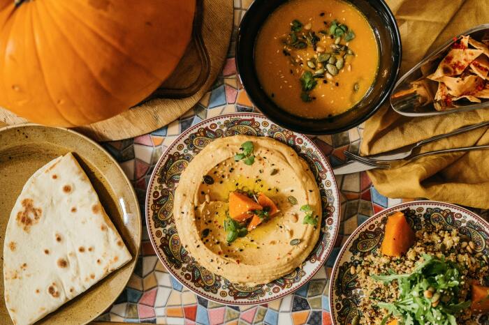 afisha.ru.  afisha.ru.