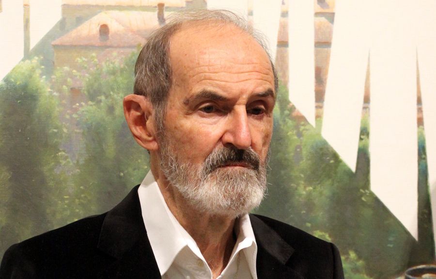 Эрик Булатов