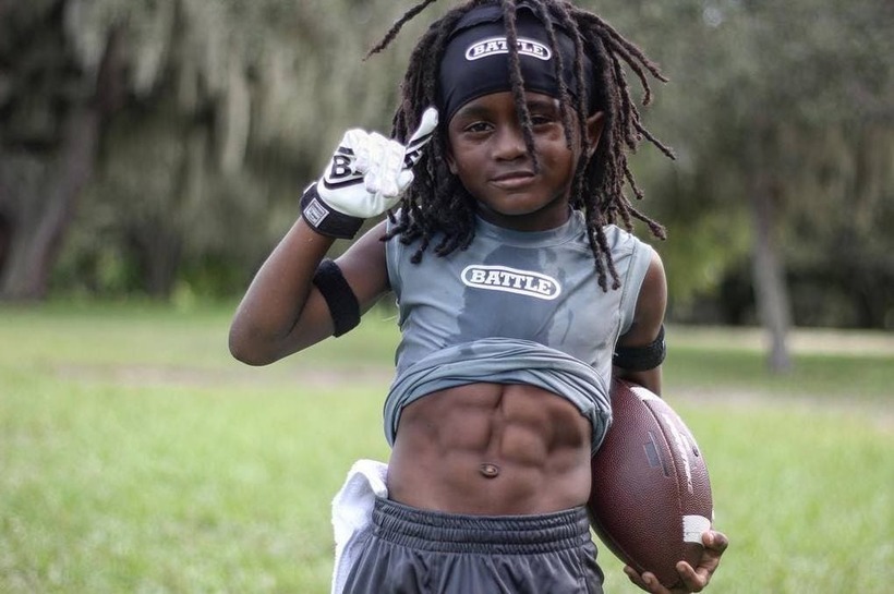 7-летний мальчик, который побил мировой рекорд в беге на 100 метров 7-летний мальчик, который побил мировой рекорд в беге на 100 метров воспитание