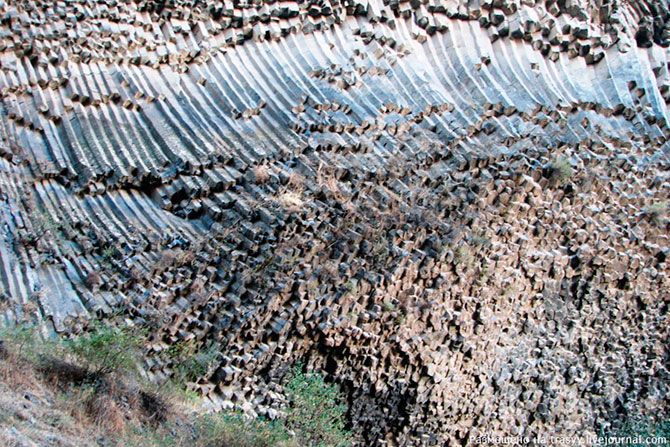 10 самых удивительных базальтовых формирований в мире