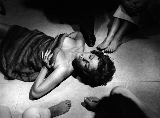 Стамбульская стриптизерша, вдохновившая Федерико Феллини Стамбульская стриптизерша, вдохновившая Федерико Феллини