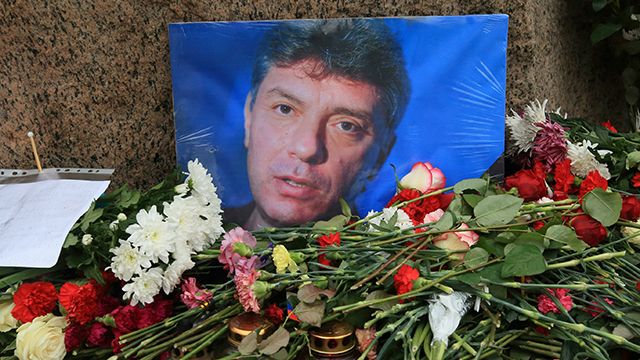 Установлено, что оружие принадлежало офицеру батальона внутренних войск МВД "Север"&nbsp;Руслану Геремееву.
