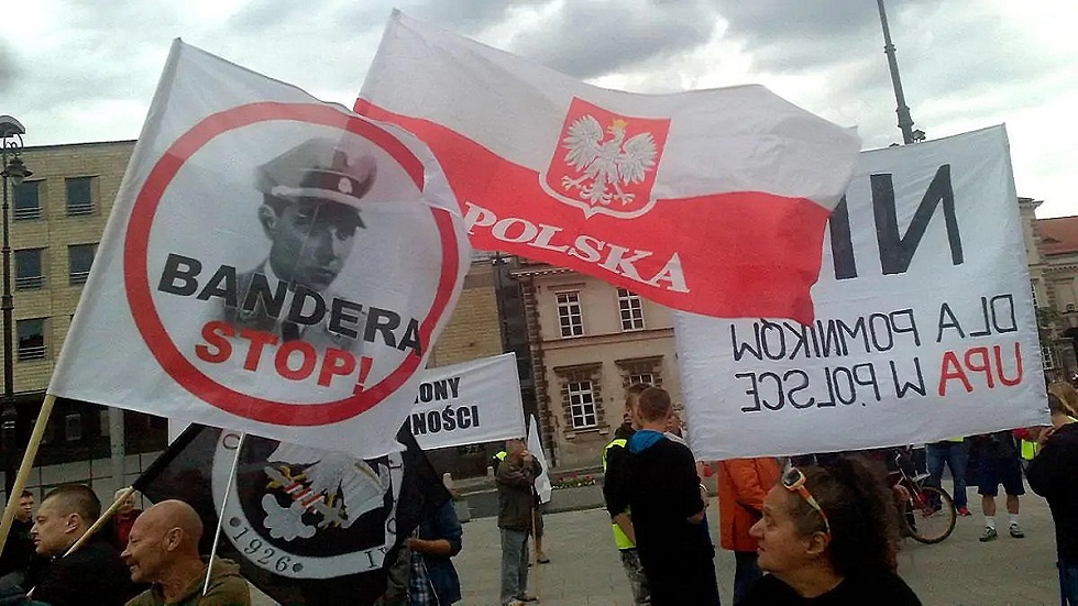 В Польше продолжает раскручиваться тема ненависти к Украине. Об этом в беседе с журналистом...