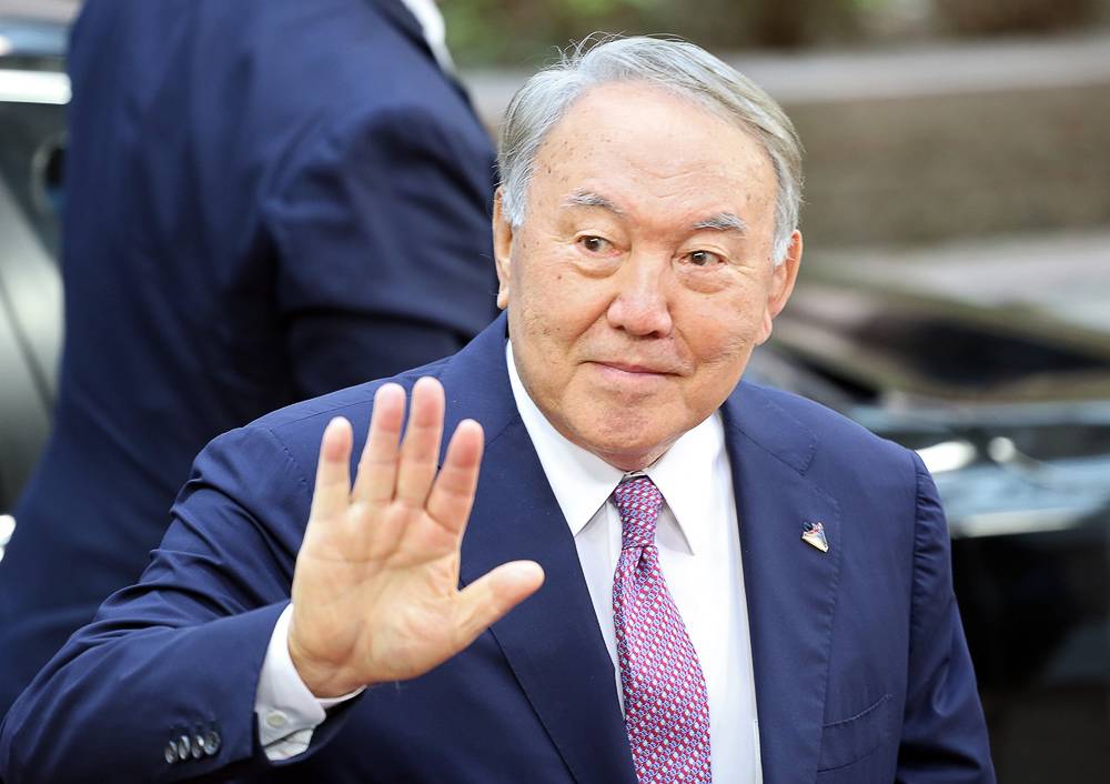 Назарбаев еще вернется на президентский пост