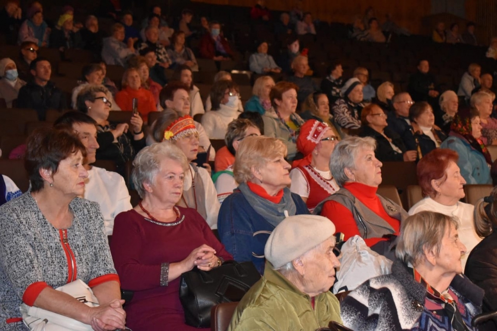 Во дворце культуры «Октябрь» в Рязани прошёл концерт по случаю Дня пожилых людей