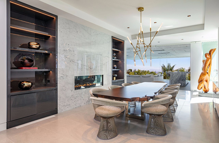 В гостях у Леброна Джеймса: экскурсия по впечатляющему особняку баскетболиста за 52 миллиона долларов Стиль жизни,Дома звезд