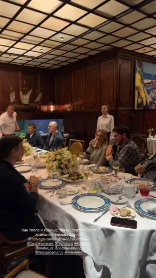 Поздравление от Федука и ужин в ресторане отца: Саша Новикова отметила 35-летие в Москве Новикова, Федук, отметила, поздравил, рождения, ресторатора, Лондоне, концерт, посетила, впервые, Недавно, Россию, наведывается, иногда, четырёхлетняя, живёт, Семья, вместе, растёт, женаты