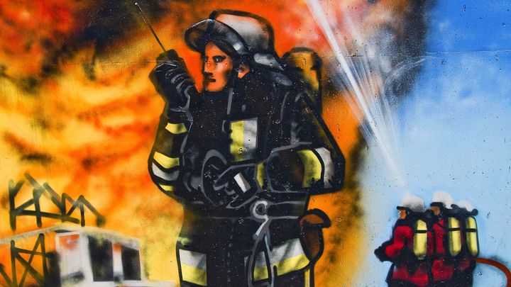 РУССКАЯ "ОГНЕННАЯ СТЕНА": ДМИТРИЙ МЕДВЕДЕВ АНОНСИРОВАЛ ОТКЛЮЧЕНИЕ ИНТЕРНЕТА