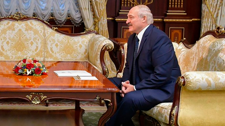 Шерхан нанял Винни-Пуха. Миллион долларов на снайпера для президента