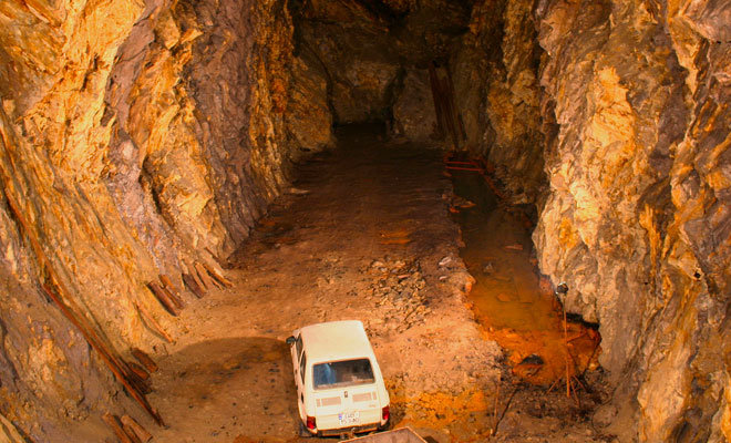 Подземный город Рейха. Неприметный блиндаж вывел историков на сеть тоннелей Подземный город Рейха. Неприметный блиндаж вывел историков на сеть тоннелей Культура