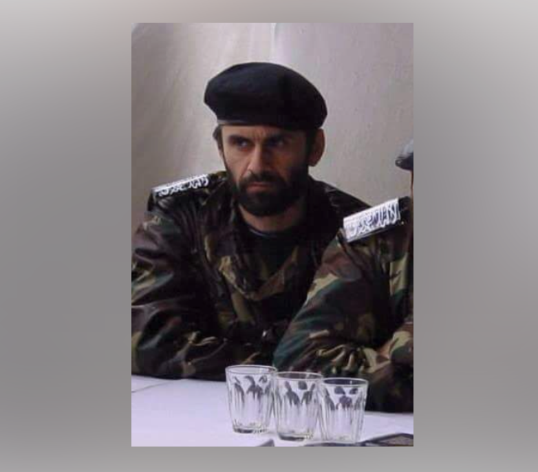 За что его прозвали «морпехом», «американцем» и «танкистом» Полевой командир Резван Читигов к 2004-м году негласно считался чеченским террористом номер три.