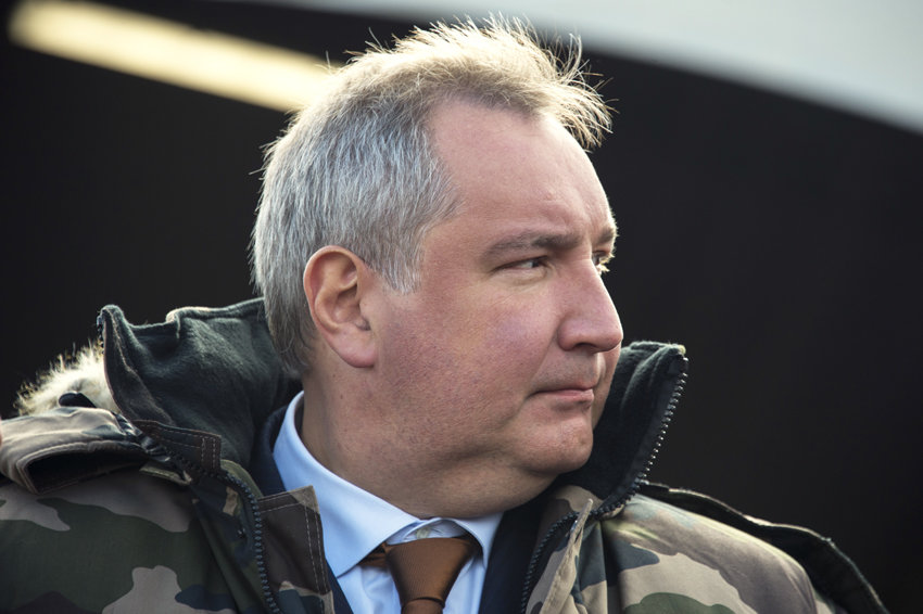 Дмитрий Рогозин уверен, что пришло время создавать свой оригинальный российский софт. Фото: РИА Новости
