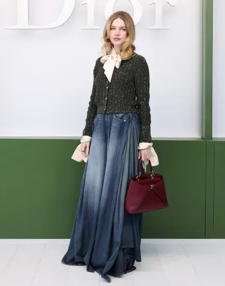 Наталья Водянова с мужем-миллиардером посетила показ Dior в Париже Водянова, вместе, ВодяноваНаталья, Наталья, Джонатан, ВодяноваАнтуан, сыновей, Бернара, супермодель, Антуан, показ, blackpink_networkInstagram, Портманом, вышла, замуж, наследника, миллиардера, экстремистской, признанной, Антуана