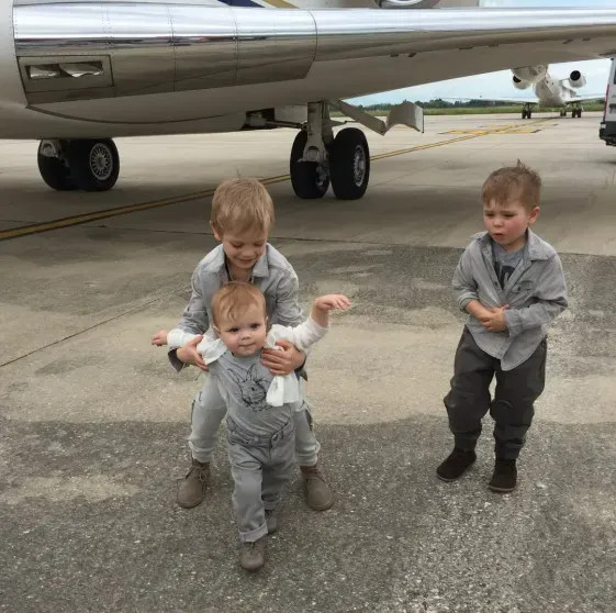 Елена Перминова показала архивные фото с дочерью от миллиардера в честь её 12-летия Перминова, дочерьюЕлена, рождения, братом, Елена, дочери, Елены, очень, Александр, после, Лебедев, который, Ариша, дочерьюАринаЕлена, растёт, детьмиЕлена, родила, Тарасом, миллиардеромМои, бойфрендом