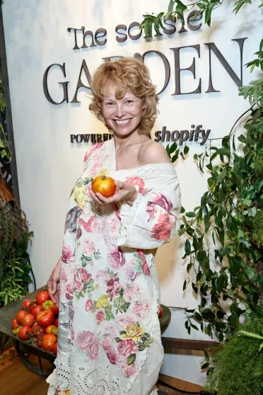 Памела Андерсон