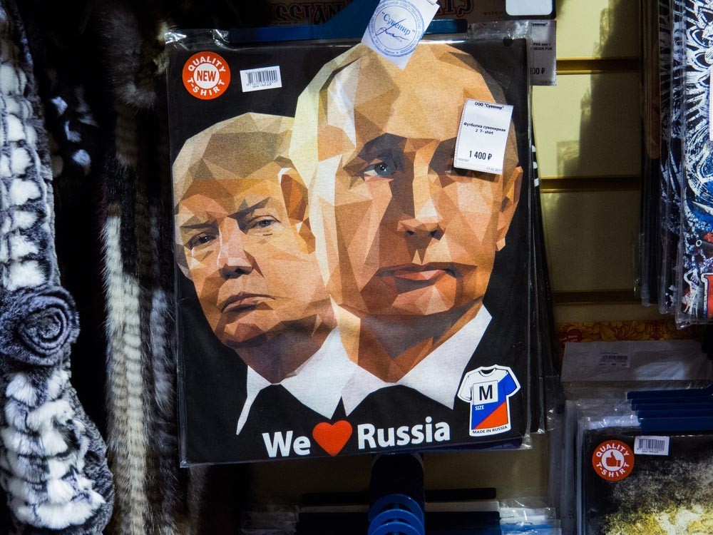 «Полезный идиот» Бреннан: «Трамп вновь на крючке у Путина»