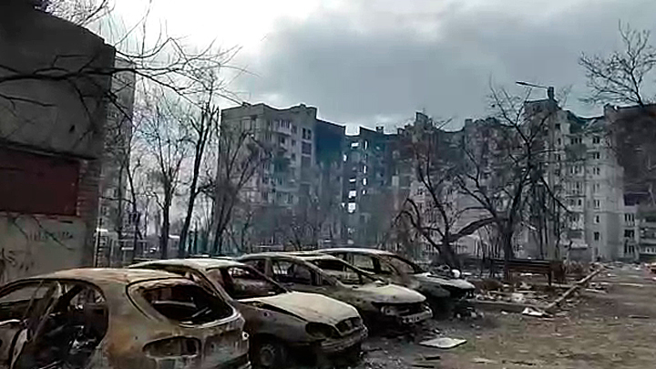 МАРИУПОЛЬ ГЛАЗАМИ ВОЕНКОРА: ЦАРСТВО СМЕРТИ И УНЫНИЯ