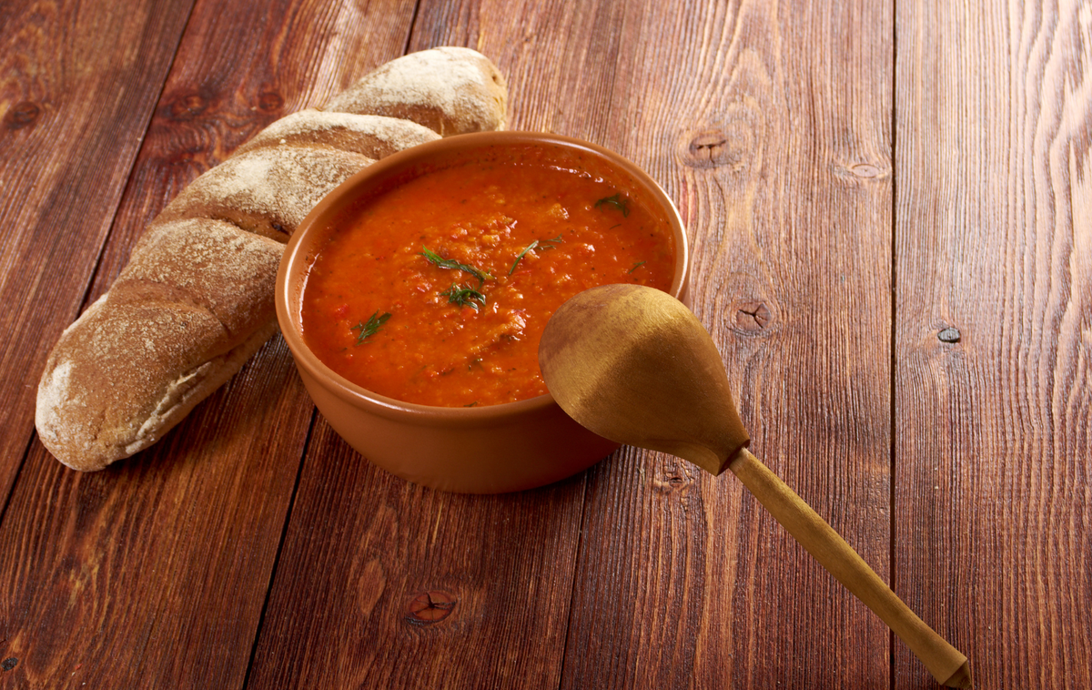 Оказывается, из черствого хлеба можно приготовить вкусный суп. Вот вам 6 разных рецептов итальянского супа панкотто кухни мира,первые блюда,супы