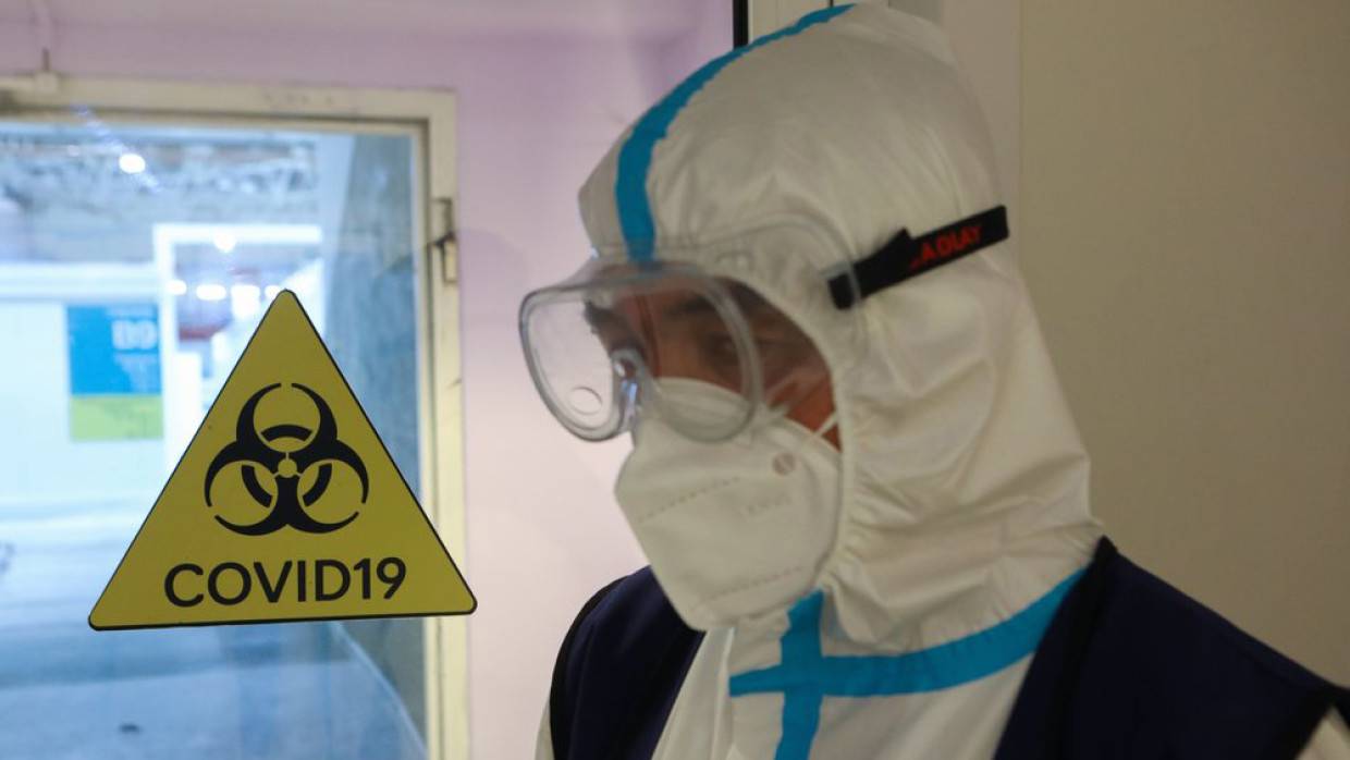 Более 80 человек скончались от коронавируса в Петербурге за сутки