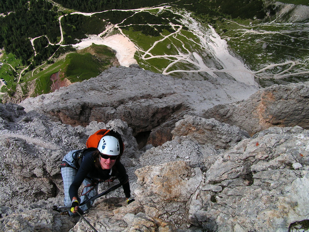 Via Ferrata - железная тропа - не дай бог кому-то на нее попасть! Via Ferrata - железная тропа - не дай бог кому-то на нее попасть!