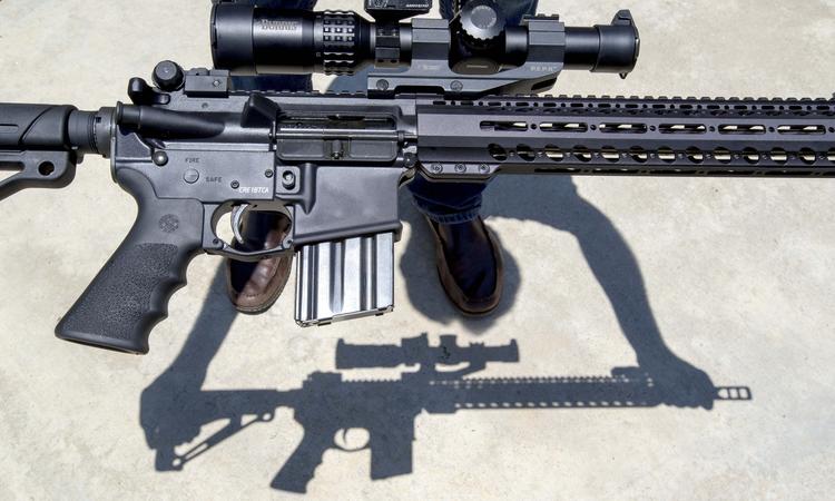 Автоматическая винтовка AR-15. Фото: Jebb Harris/ Global Look