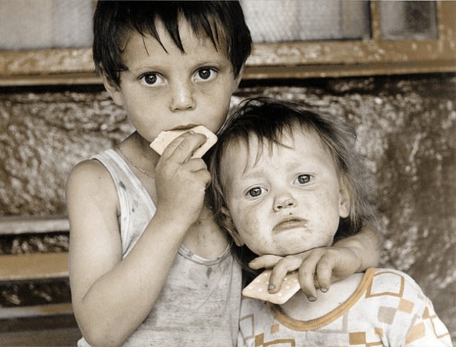 «Мама, открой, мы замёрзли…»