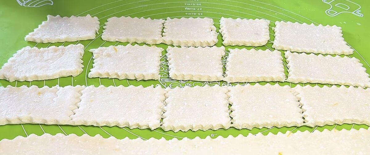 Приветствую Вас, дорогие друзья! В магазине такое не найти – очень уж вкусное. Приготовление «Проще некуда», просто, из простых ингредиентов.-7