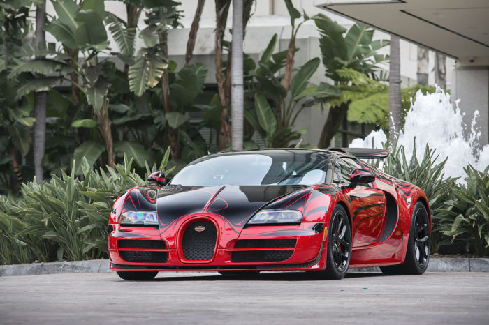 Обгоняющий ветер Bugatti Veyron Обгоняющий ветер Bugatti Veyron автомобили,автомобиль,автоновости,автосалон,машины