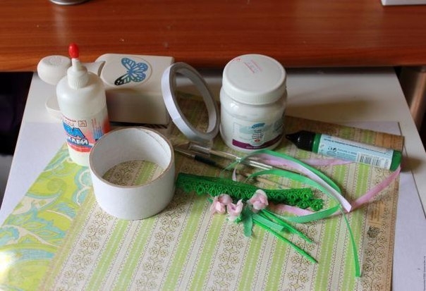 Делаем прелестную вещицу из того, что собрались выбрасывать