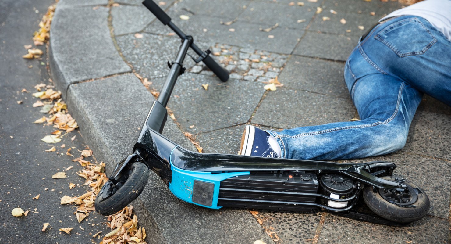 Скорость электроскутеров нужно ограничить до 8 км/ч